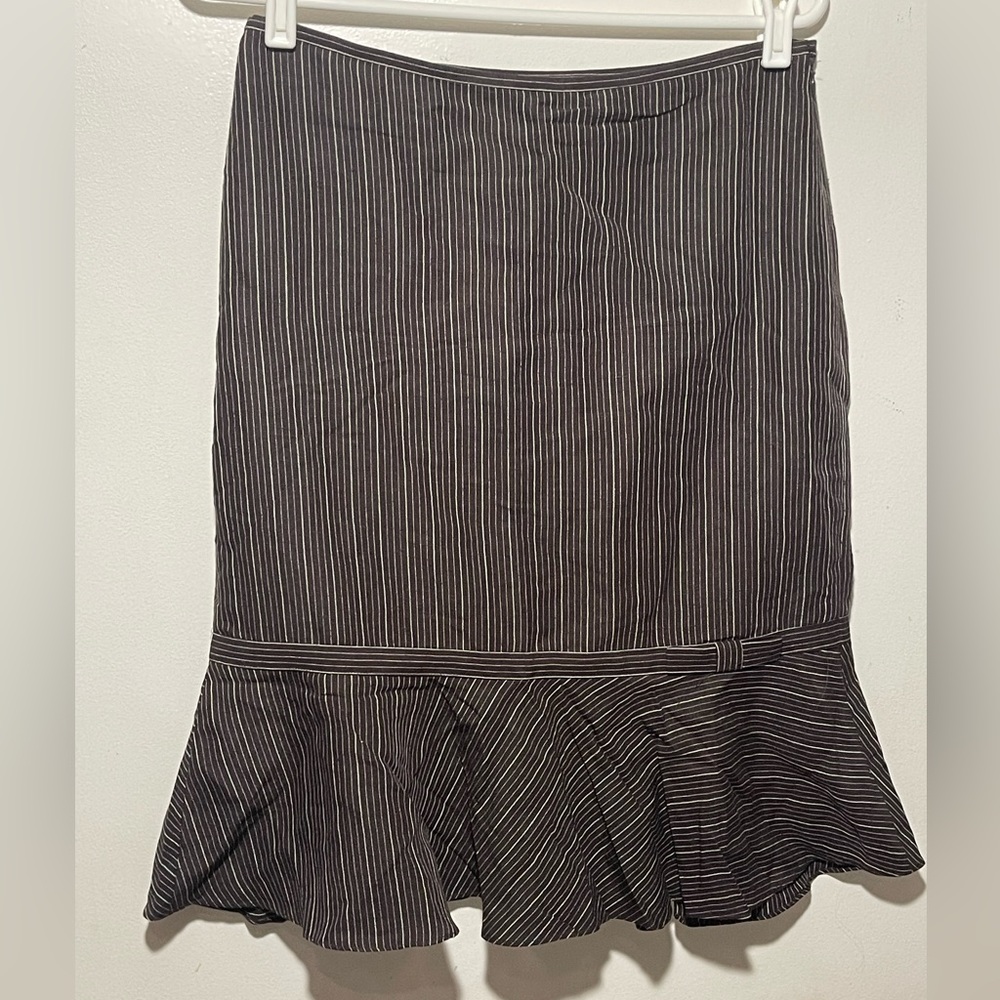 👚Ann Taylor Factory Classic Stripe Skirt with Bow Size 6